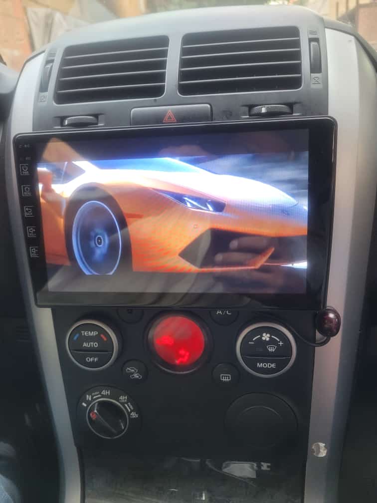 Android monitor Suzuki Grand Vitara model T3L brand Voxmedia